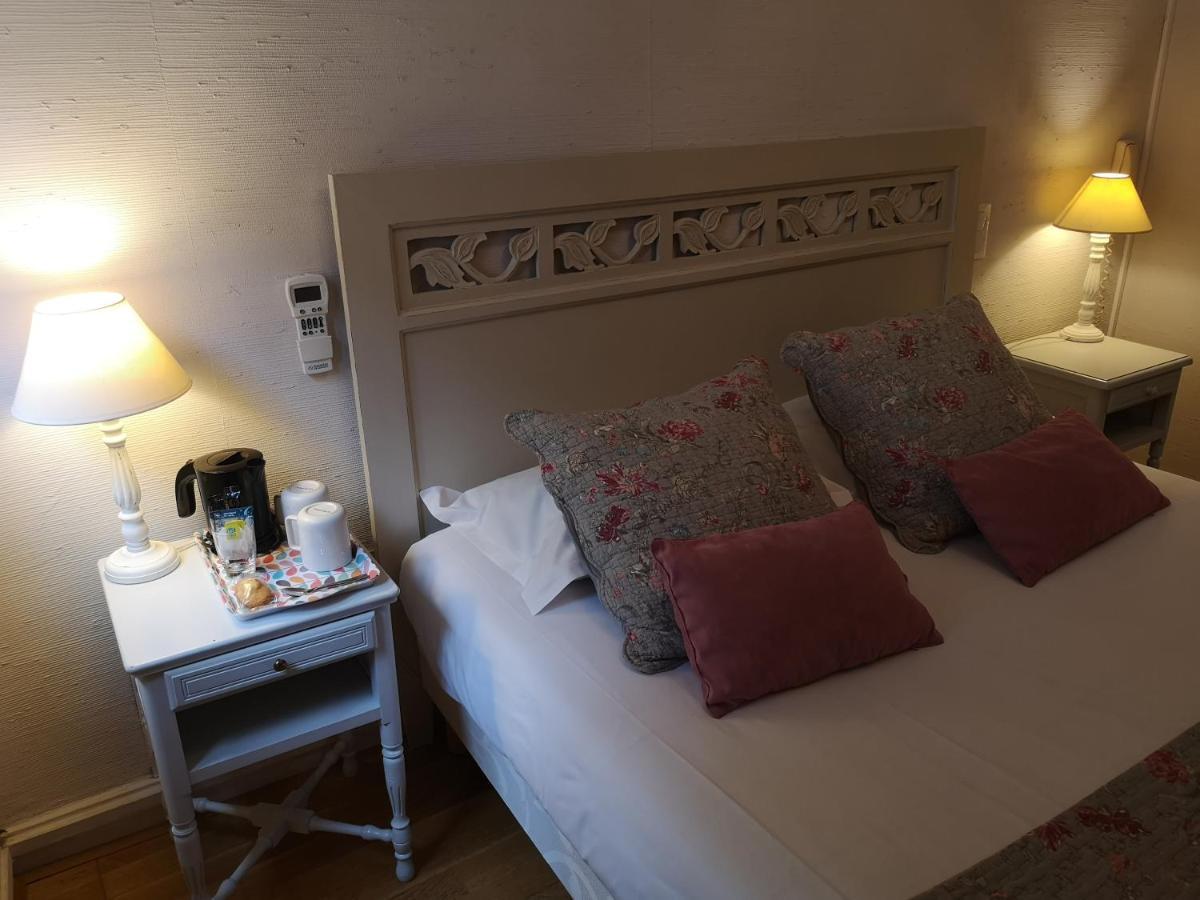 Hotel De L'Amphitheatre Nîmes Kültér fotó